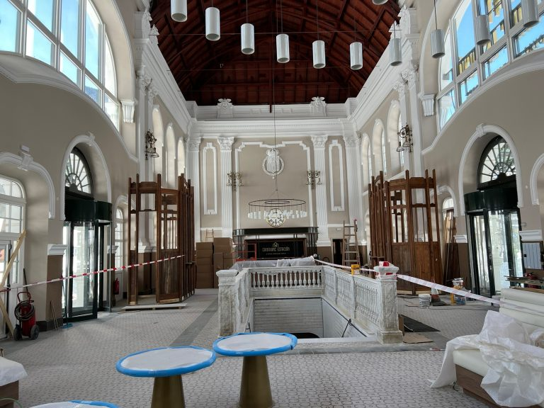 Estación de Canfranc image